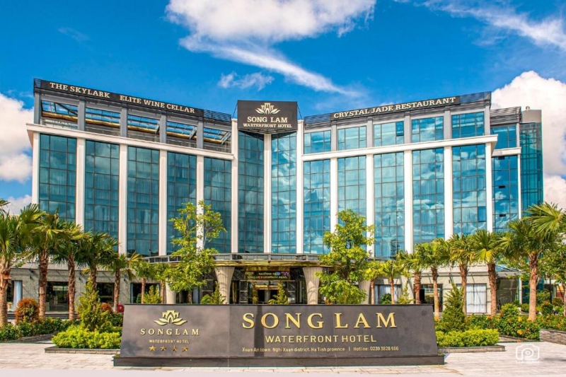 Khách sạn Sông Lam Waterfront tuyển dụng 08 lao động