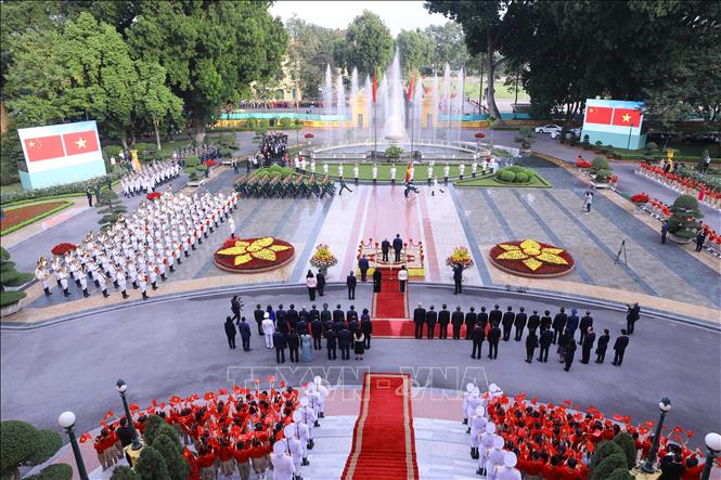 Tổng Bí thư Nguyễn Phú Trọng chủ trì Lễ đón chính thức Tổng Bí thư, Chủ tịch nước Trung Quốc Tập Cận Bình
