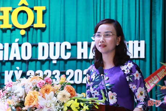 Ông Trần Hậu Tú tái cử Chủ tịch Công đoàn ngành Giáo dục Hà Tĩnh