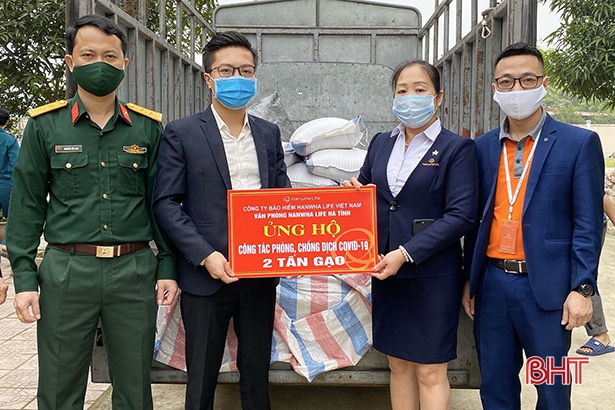 Các tổ chức, cá nhân ở Hà Tĩnh chung tay phòng chống dịch Covid-19