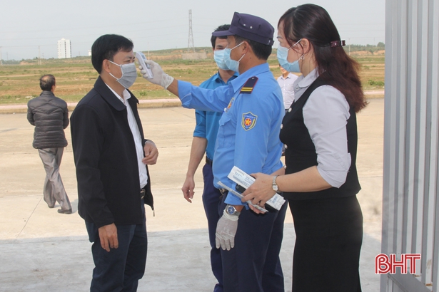 Trang bị kiến thức phòng dịch Covid-19 cho công nhân KKT Vũng Áng