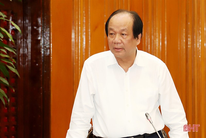 Thủ tướng Nguyễn Xuân Phúc: Hà Tĩnh đưa ra định hướng đúng trong phát triển thời gian tới