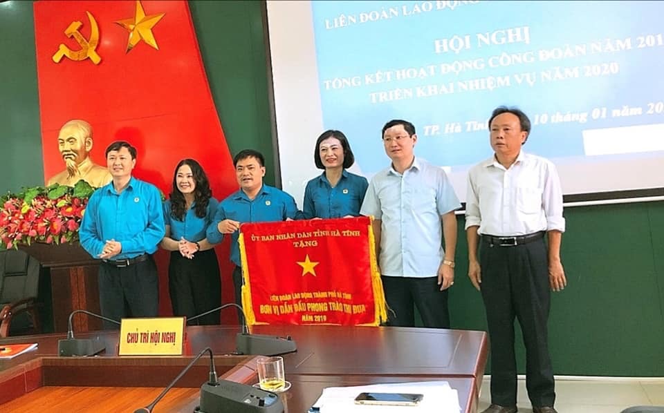 Một năm - Nhìn lại phong trào CNVCLĐ và hoạt động Công đoàn thành phố Hà Tĩnh