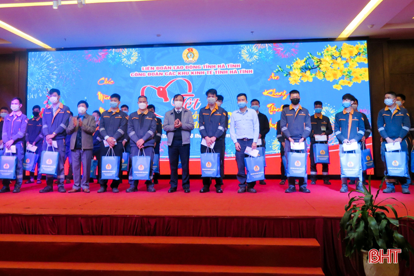 Bí thư Tỉnh ủy chung vui “Tết sum vầy” với công nhân các khu kinh tế tỉnh Hà Tĩnh