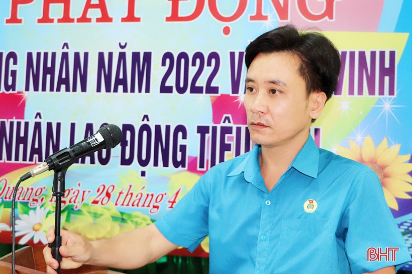 10 công nhân lao động tiêu biểu được huyện Vũ Quang khen thưởng