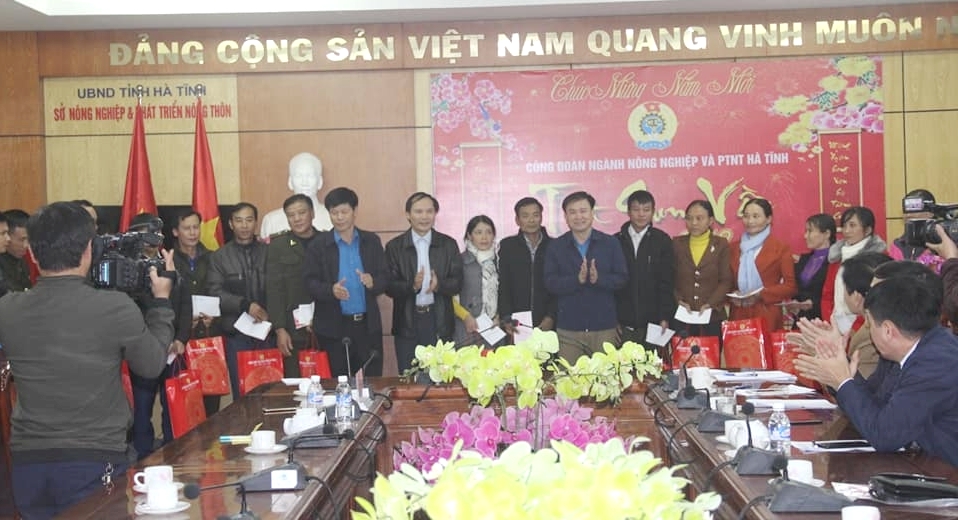 CĐN Nông nghiệp và PTNT: Tổ chức “Tết sum vầy” năm 2019