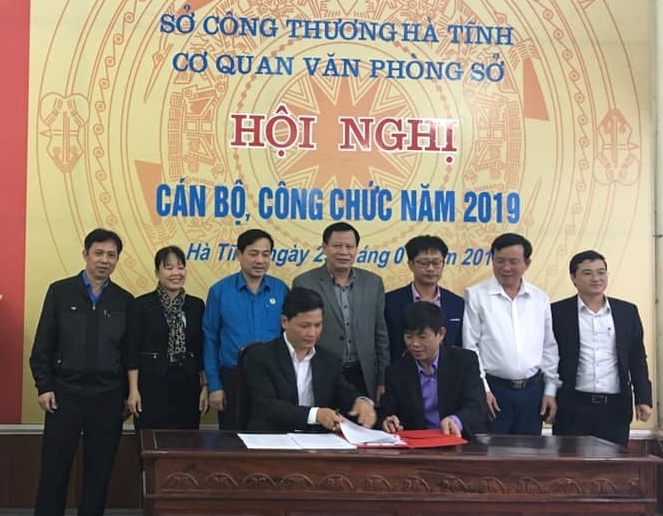 Văn phòng Sở Công Thương Hà Tĩnh tổ chức Hội nghị CBCC năm 2019