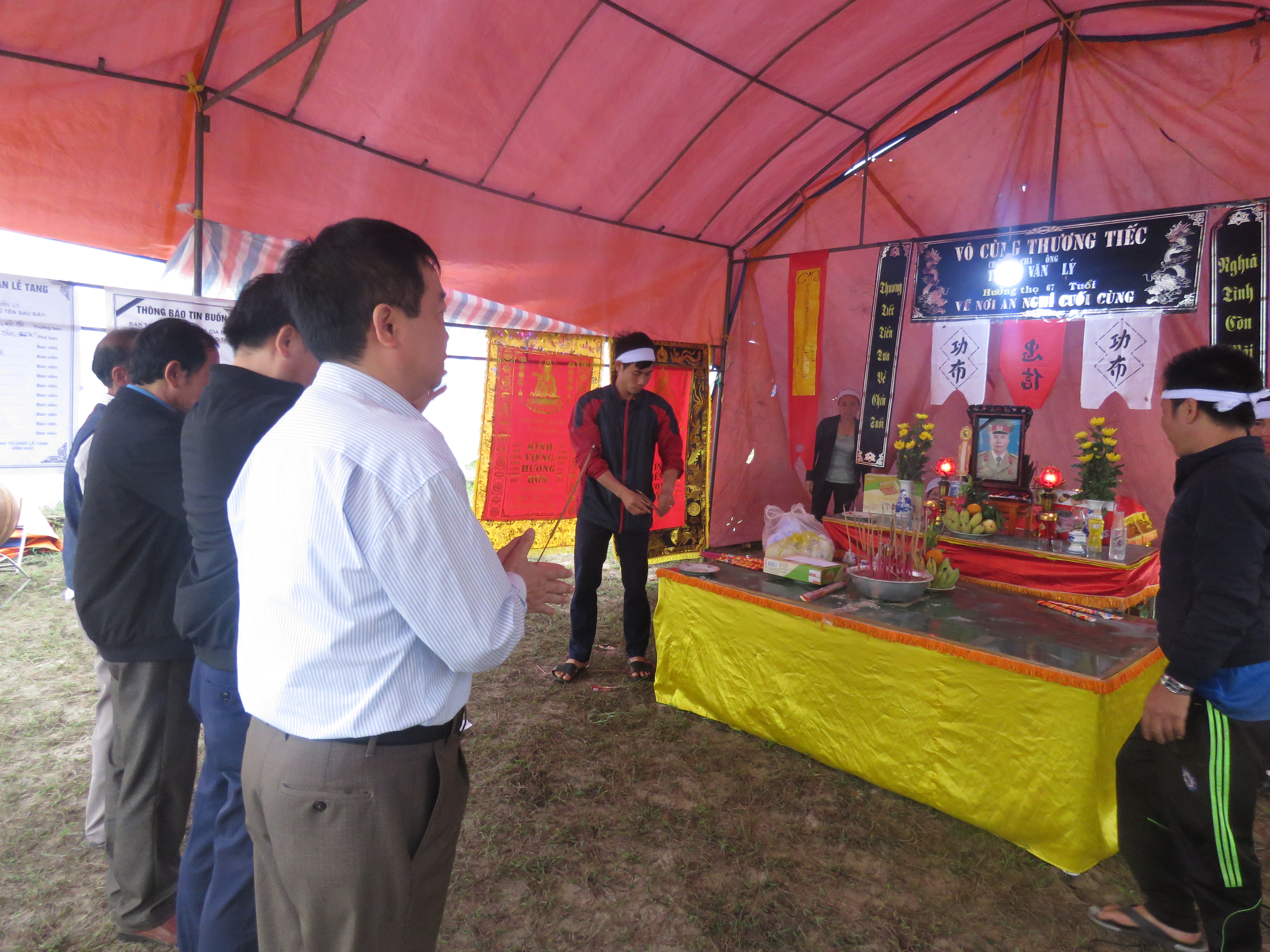 LĐLĐ tỉnh: Thăm hỏi, động viên gia đình có đoàn viên Nghiệp đoàn nghề cá tử nạn