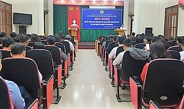 Các CĐN: Phối hợp tổ chức Hội nghị học tập, quán triệt Nghị quyết Đại hội XII CĐ Việt Nam và tập huấn nghiệp vụ cho cán bộ CĐ