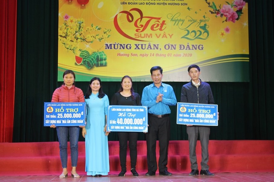 Hà Tĩnh: “Tết Sum vầy” đến với huyện Hương Sơn