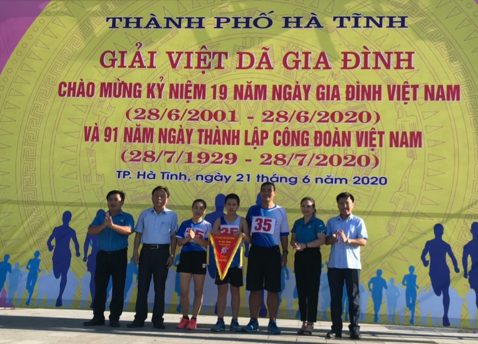 LĐLĐ Thành phố: Tổ chức giải Việt dã gia đình năm 2020 