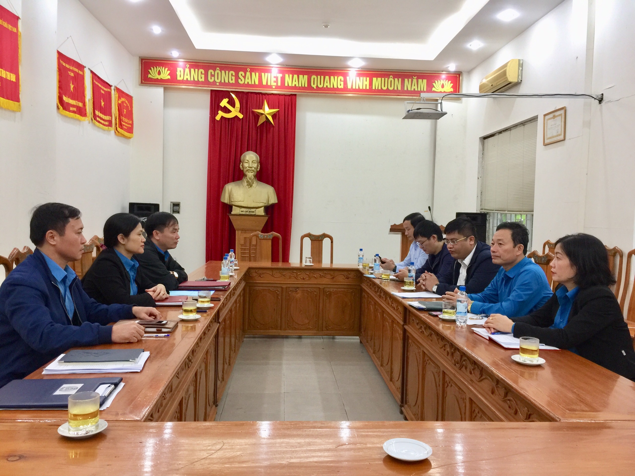 Thường trực Liên đoàn Lao động tỉnh làm việc với Ban Thường vụ Công đoàn Mitraco