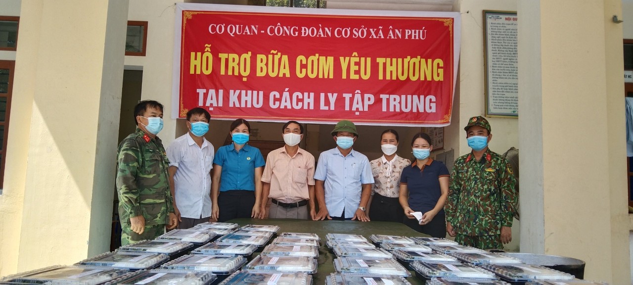 Vũ Quang: Hỗ trợ 4.095 suất ăn cho các khu cách ly công dân từ các tỉnh phía Nam về quê tránh dịch