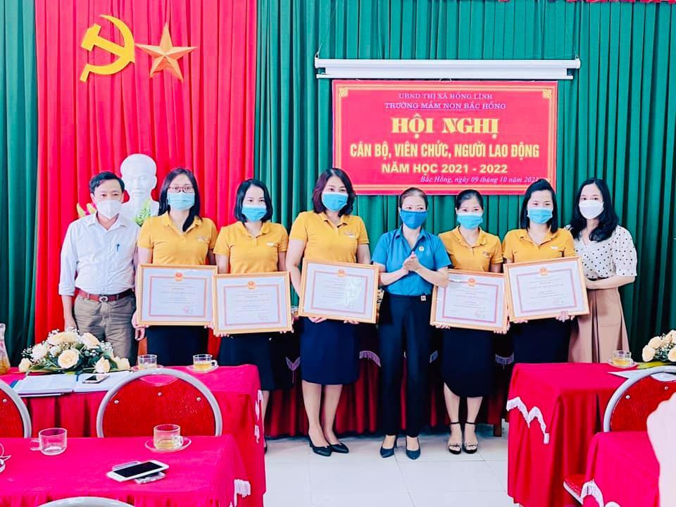 Hồng Lĩnh: Hoàn thành Hội nghị cán bộ, viên chức, người lao động năm học 2020 - 2021