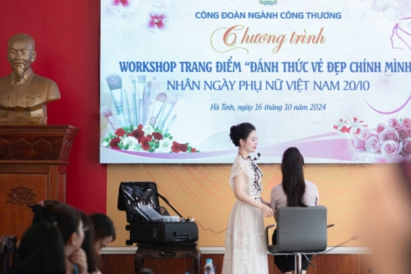 Phát huy vai trò Ban Nữ công công đoàn các cấp nhân kỷ niệm Ngày Phụ nữ Việt Nam