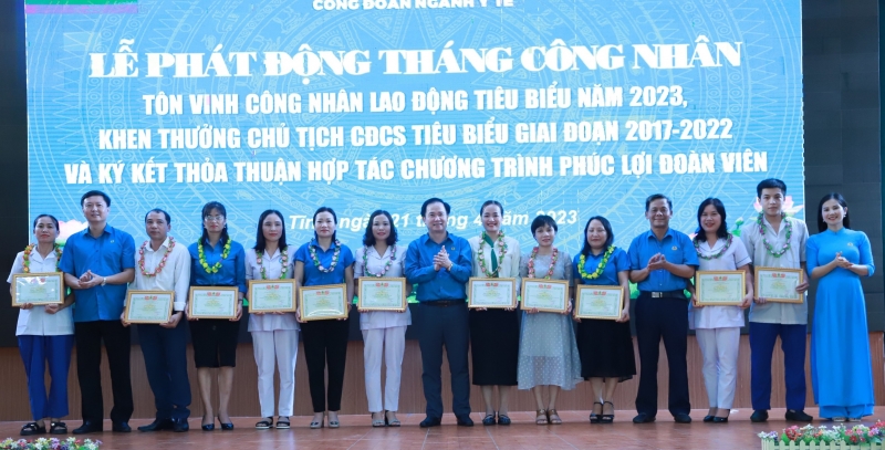 CĐN Y tế Hà Tĩnh: Tổ chức lễ phát động Tháng Công nhân năm 2023