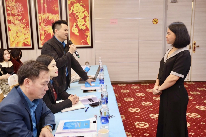 Tăng cường kỹ năng bảo vệ môi trường và ATVSLĐ cho đội ngũ cán bộ công đoàn Hà Tĩnh