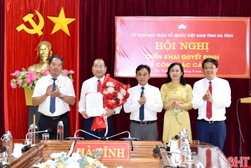 Điều động đồng chí Nguyễn Thế Hoàn đến công tác tại Ủy ban MTTQ tỉnh Hà Tĩnh