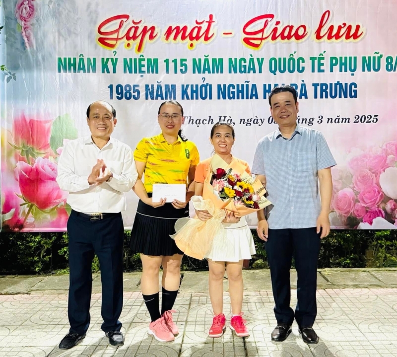 Công đoàn Cơ quan chính quyền huyện Thạch Hà tổ chức giải Pickleball nữ