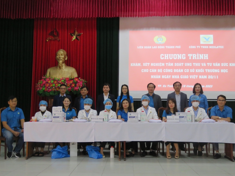 Liên đoàn Lao động Thành phố Hà Tĩnh phối hợp tổ chức khám, xét nghiệm tầm soát ung thư (đợt 1) cho cán bộ công đoàn cơ sở khối trường học