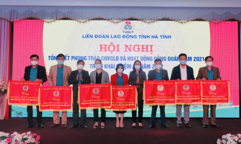 Công đoàn Hà Tĩnh: Sáng tạo, linh hoạt, vượt khó, đạt nhiều kết quả nổi bật năm 2021