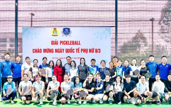 CĐCS Trường Albert Einstein tổ chức giải Pickleball