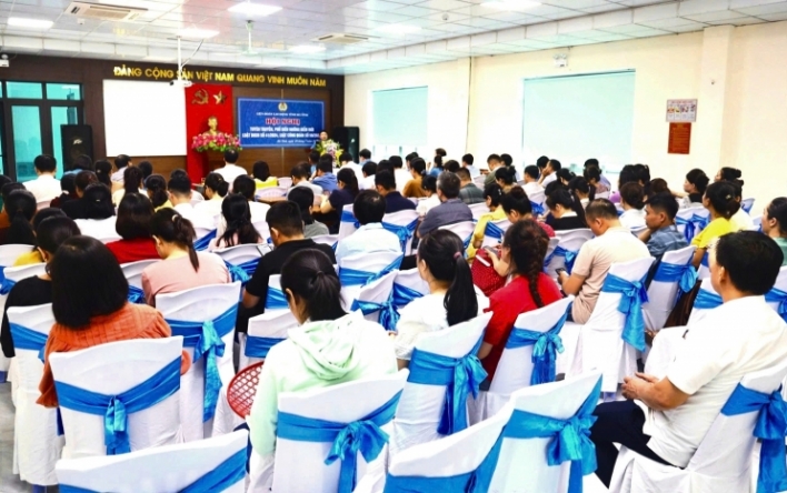 LĐLĐ tỉnh tổ chức hội nghị tuyên truyền, phổ biến Luật...