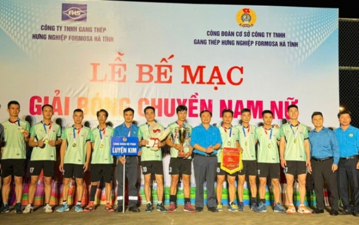 CĐCS Công ty Formosa Hà Tĩnh bế mạc Giải Bóng chuyền nam,...