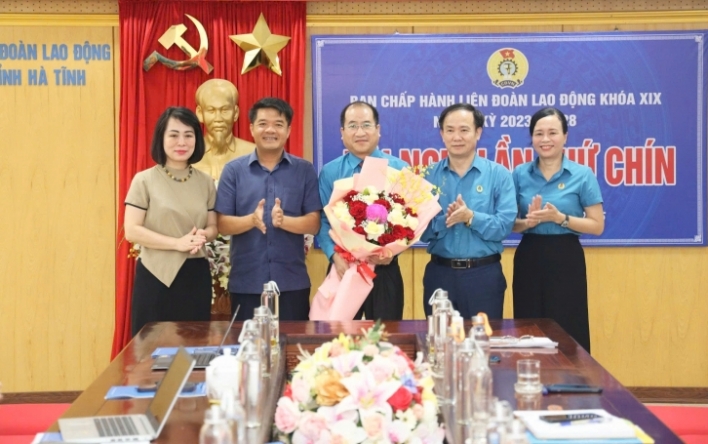 LĐLĐ tỉnh tổ chức Hội nghị Ban Chấp hành bầu bổ sung chức...