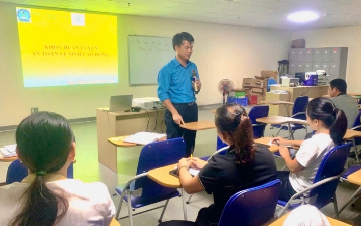 Trường Cao đẳng Công nghệ Hà Tĩnh đẩy mạnh huấn luyện...